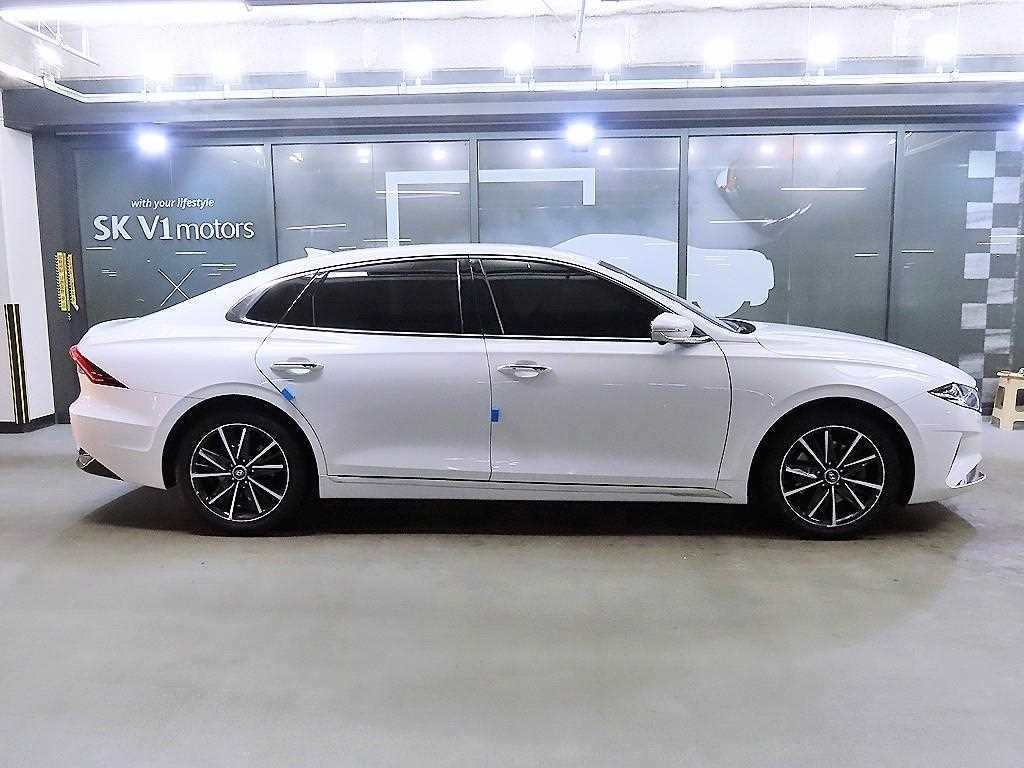 HYUNDAI Grandeur - Vista 3