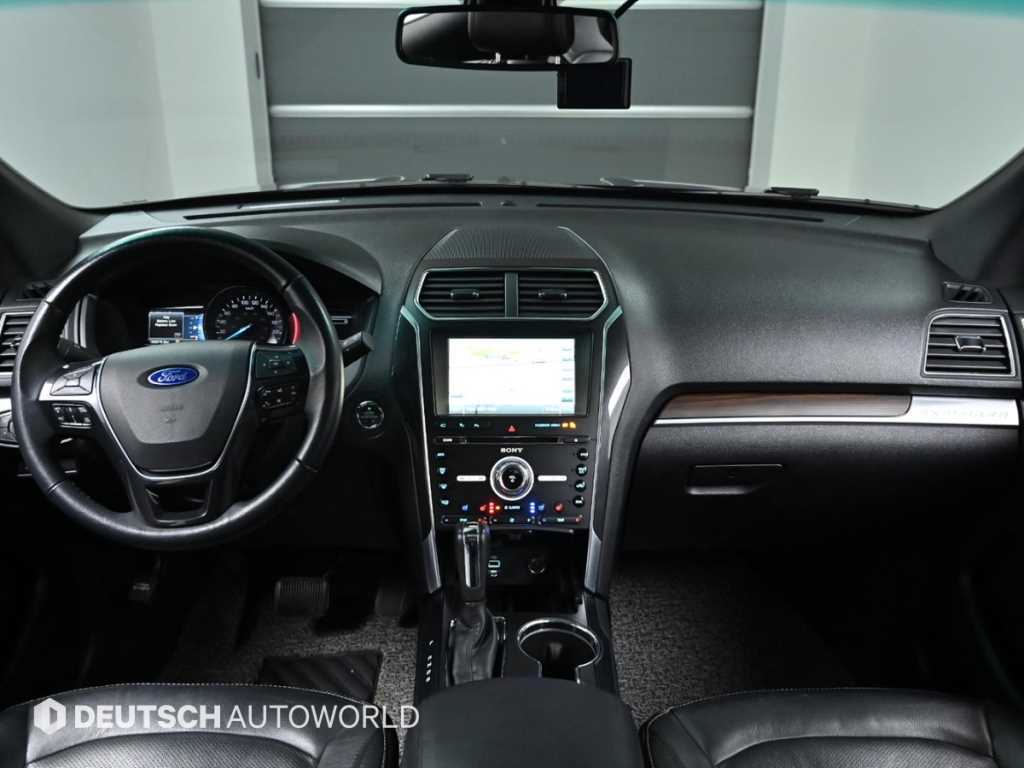 Ford Explorer - Vista 7