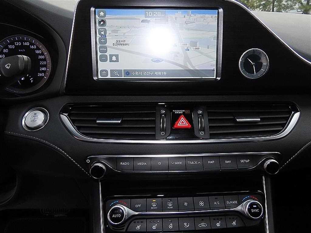 HYUNDAI Grandeur 2018 Negro - Importación desde Corea - HF Imports Iquique - Foto 13