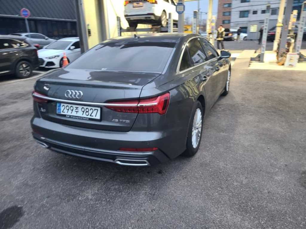 Audi A6 - Vista 5