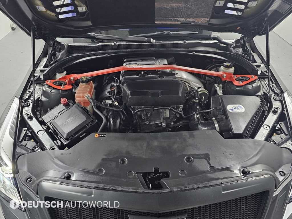 Cadillac ATS - Vista 6