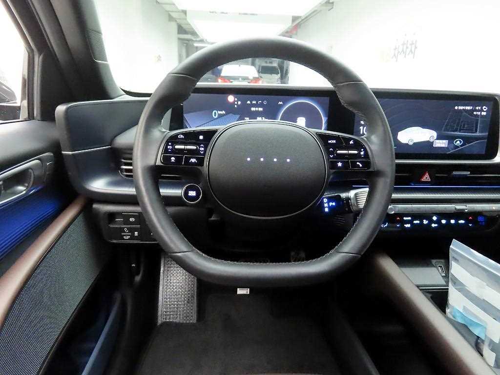 HYUNDAI Ioniq 6 - Vista 8