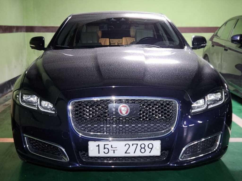 Jaguar XJ 2019 - Importación desde Corea - HF Imports Iquique - Foto 1