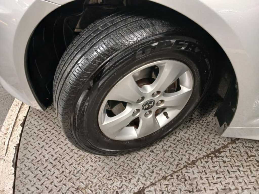 KIA K5 2012 Plateado - Importación desde Corea - HF Imports Iquique - Foto 20