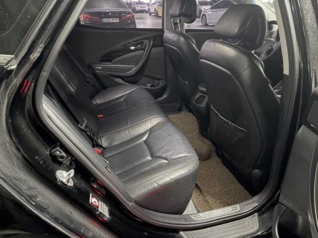 HYUNDAI Grandeur - Vista 9