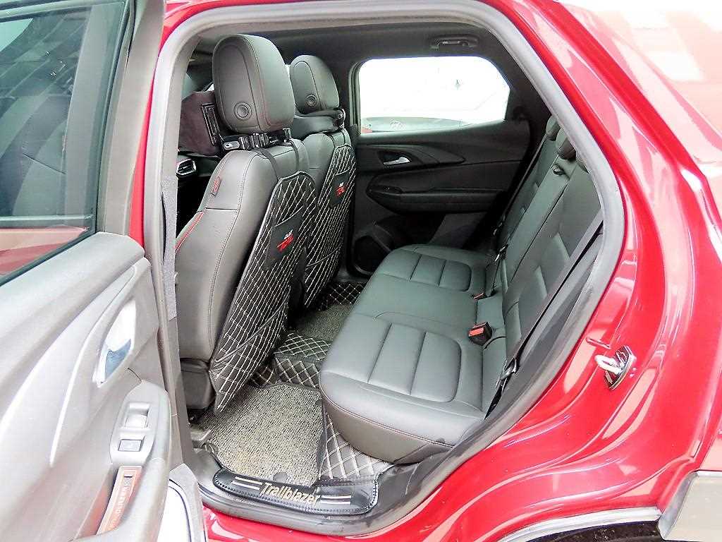 Chevrolet Trail Blazer - Vista 6