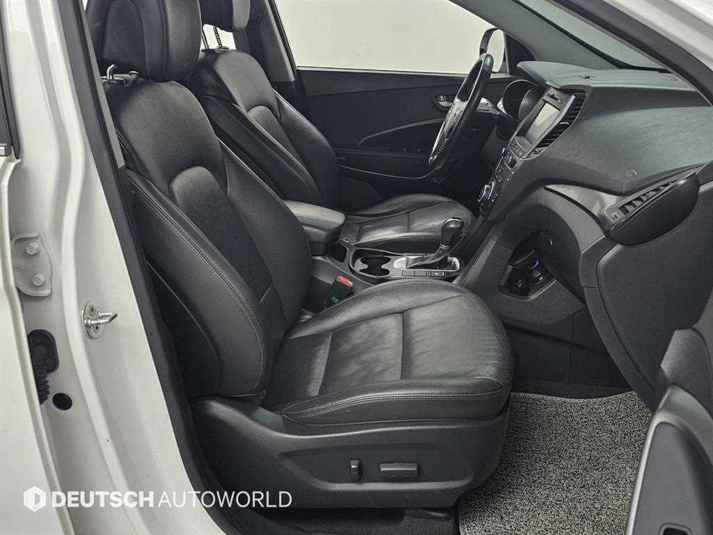 HYUNDAI Santa Fe - Vista 10