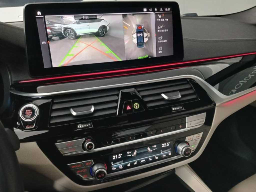 BMW 5 Series 2021 Negro - Importación desde Corea - HF Imports Iquique - Foto 13