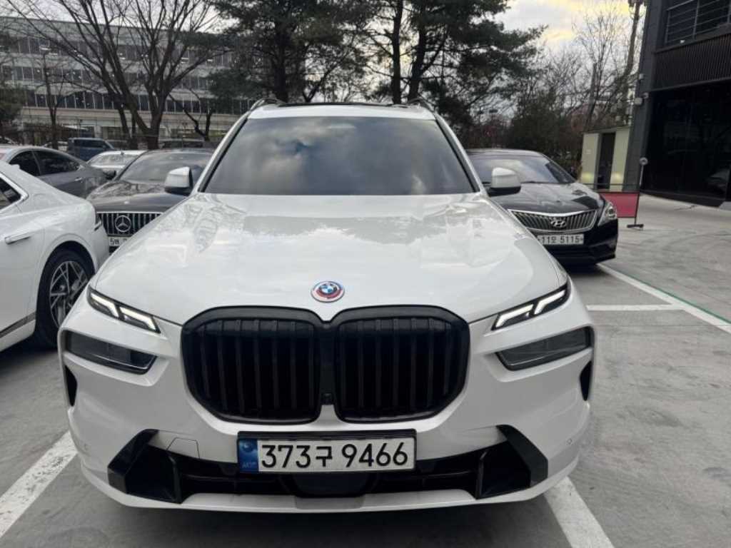 BMW X7 - Vista 2