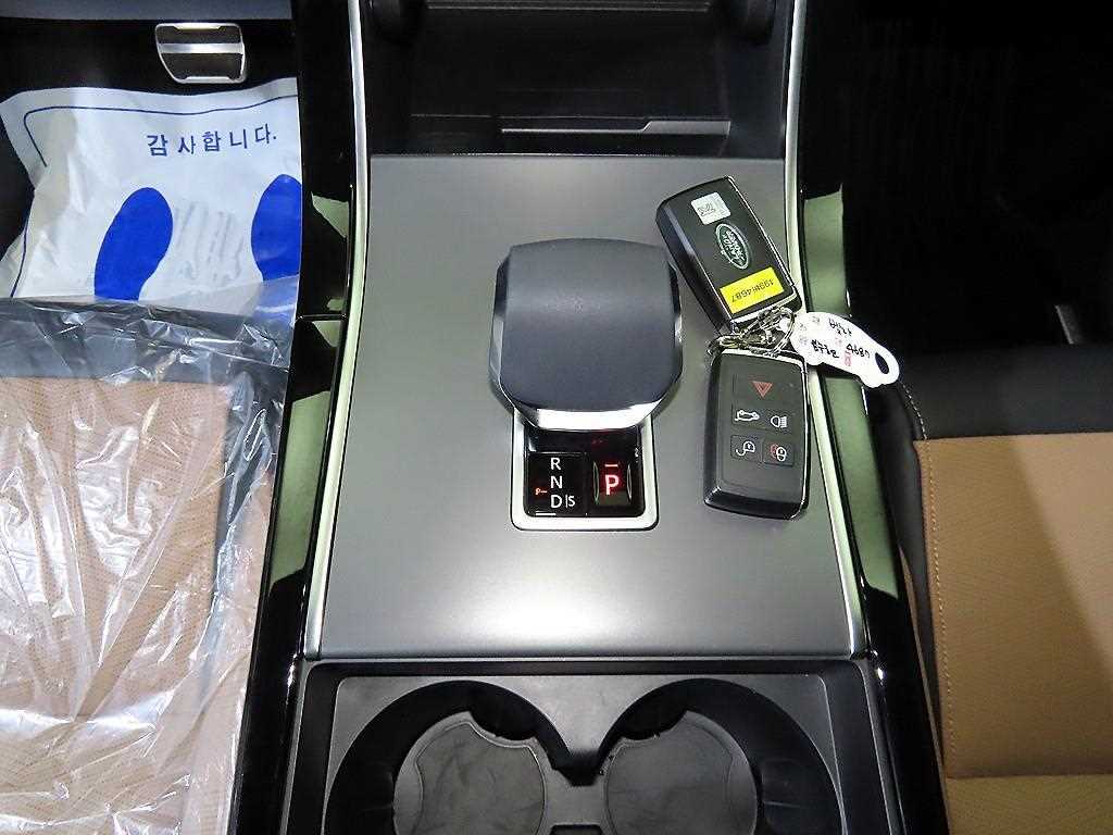 Land Rover Range Rover Bella - Vista 12