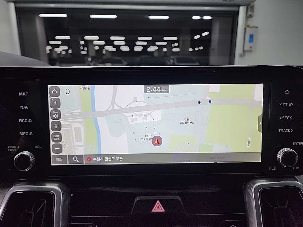 KIA Sorento 2023 Blanco - Importación desde Corea - HF Imports Iquique - Foto 16