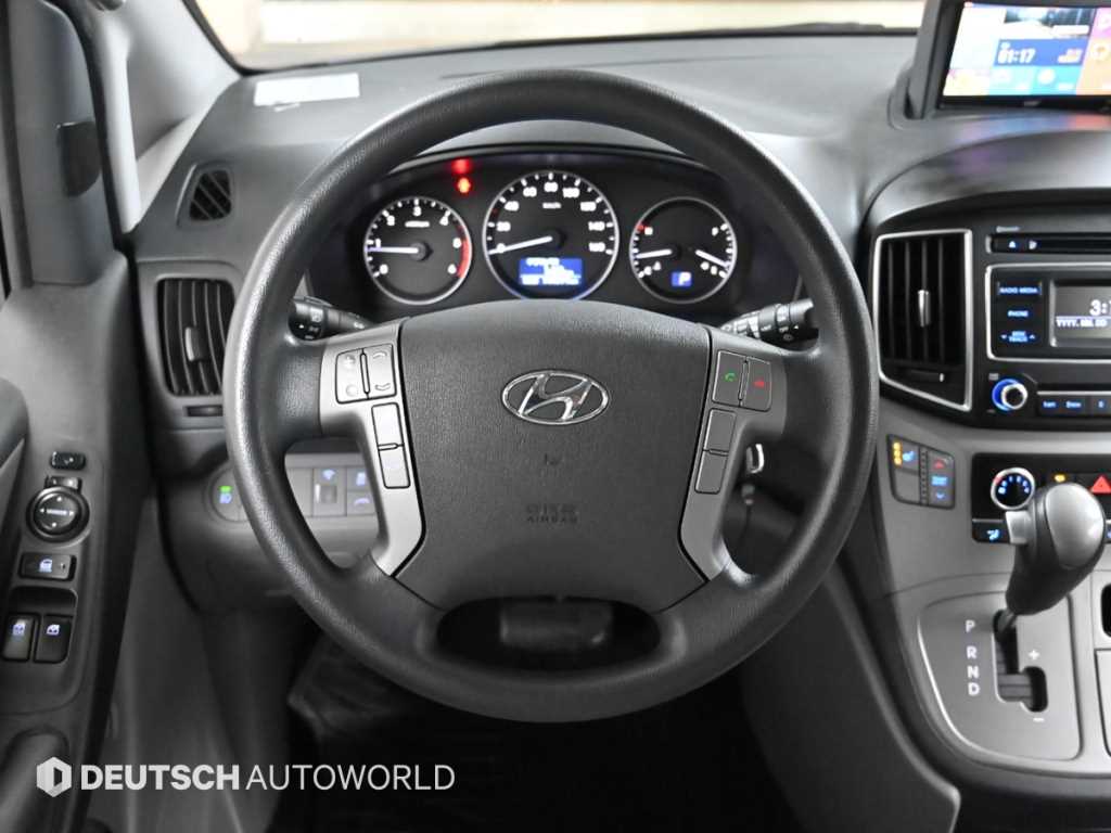 HYUNDAI Starex 2018 - Importación desde Corea - HF Imports Iquique - Foto 13