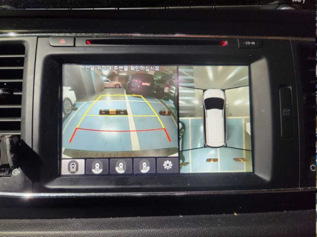 KIA Carnival - Vista 11