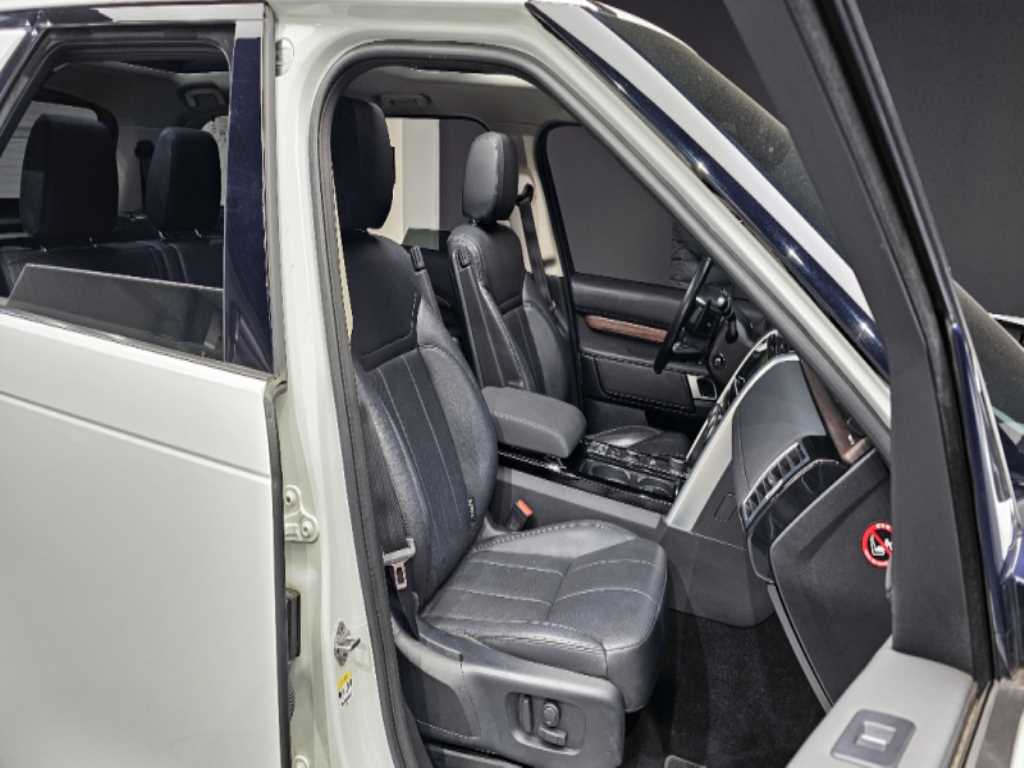 Land Rover Discovery - Vista 12