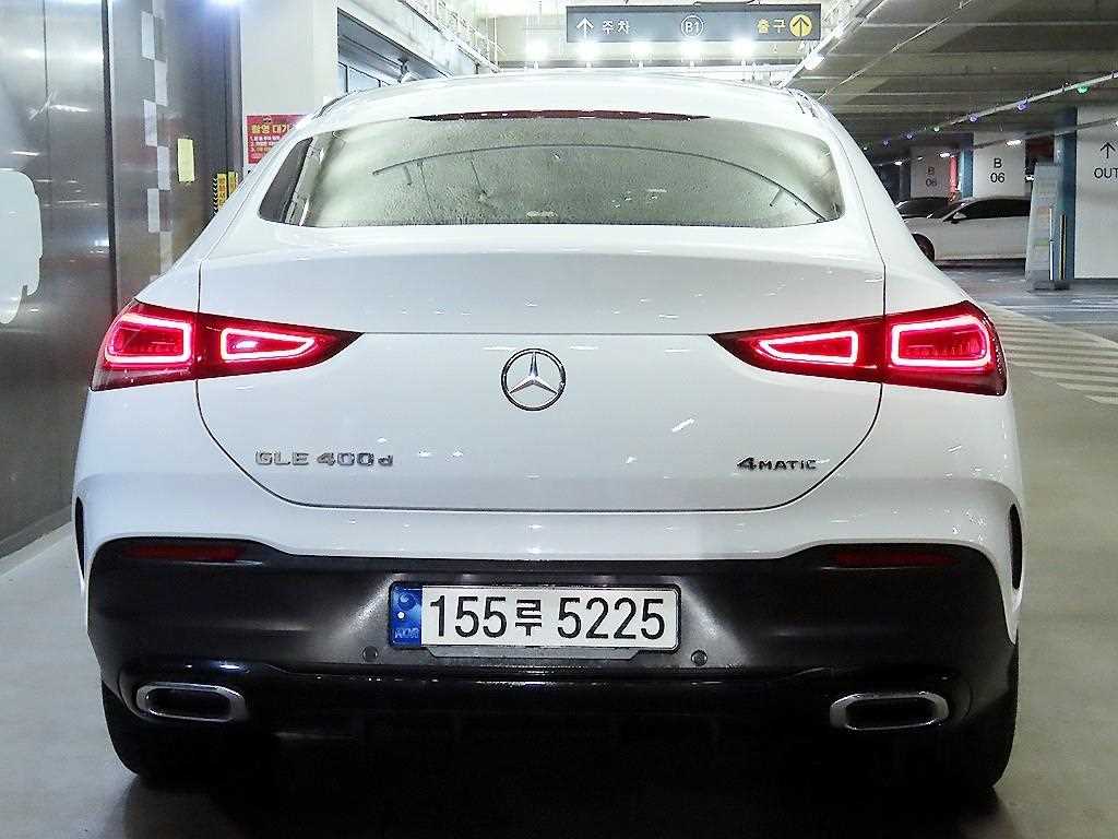 Mercedes Benz GLE Class - Vista 5