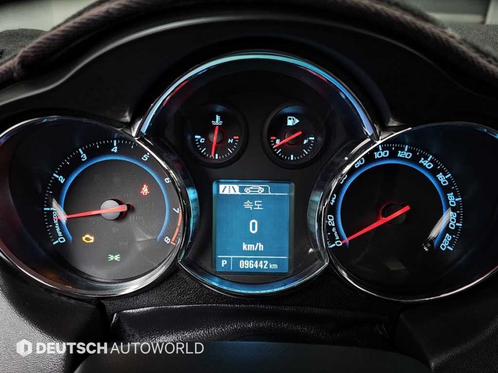 Chevrolet Cruise - Vista 8