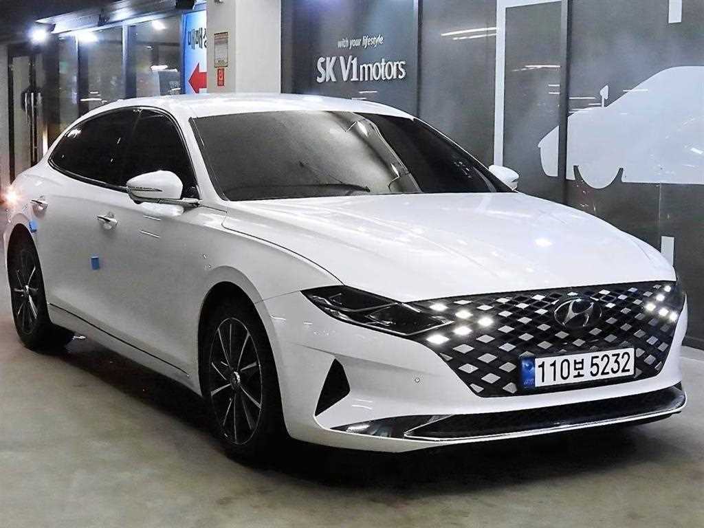 HYUNDAI Grandeur 2022 the color of pearl - Importación desde Corea - HF Imports Iquique - Foto 1