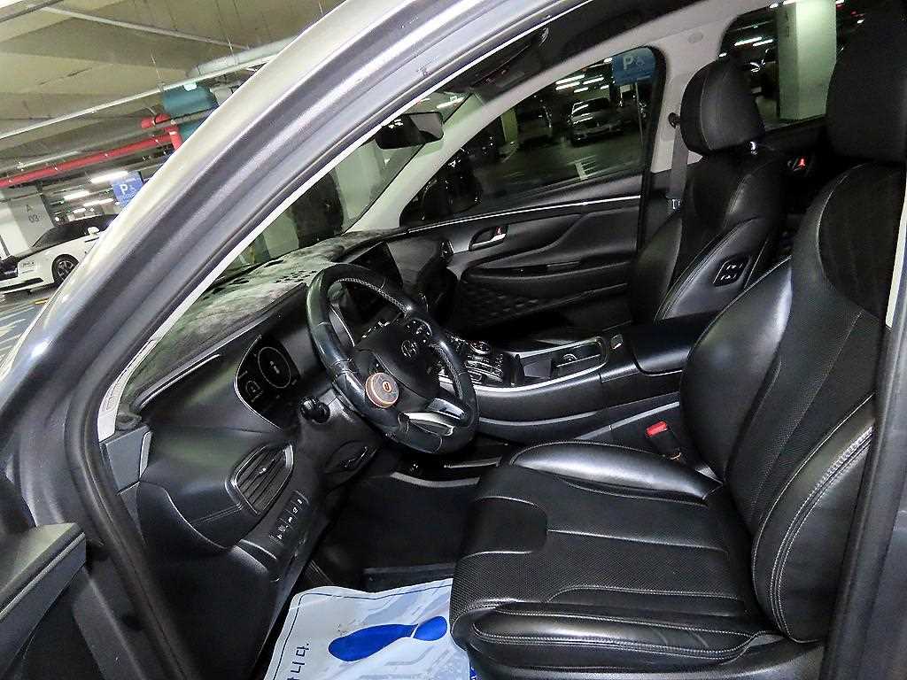 HYUNDAI Santa Fe - Vista 6