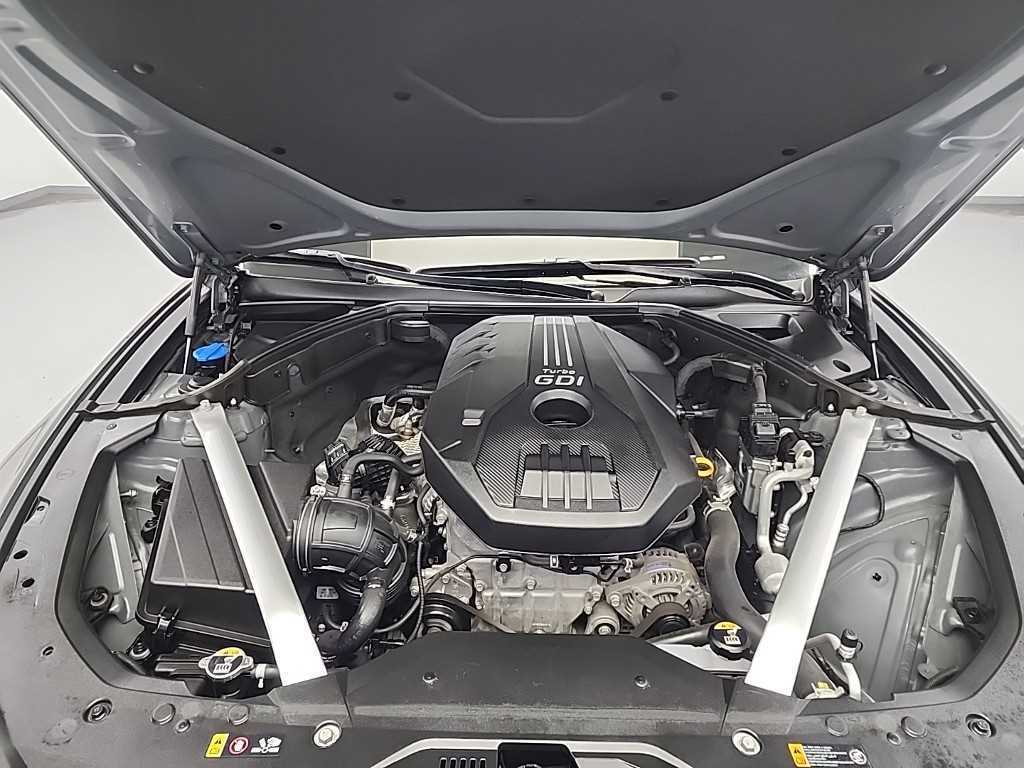 Genesis G70 - Vista 5