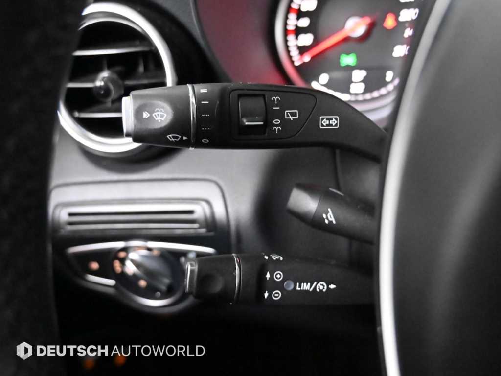 Mercedes Benz GLC Class 2018 Azul - Importación desde Corea - HF Imports Iquique - Foto 18