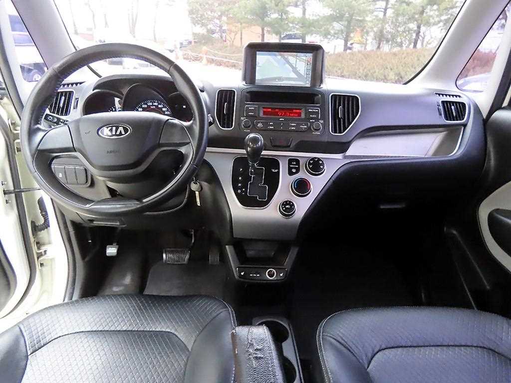 KIA Ray - Vista 7