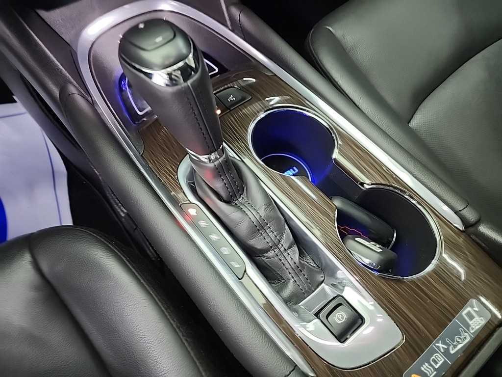 Chevrolet Malibu - Vista 8