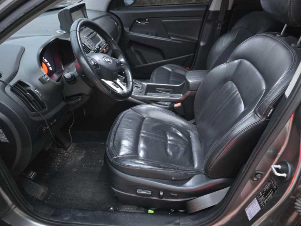 KIA Sportage - Vista 6