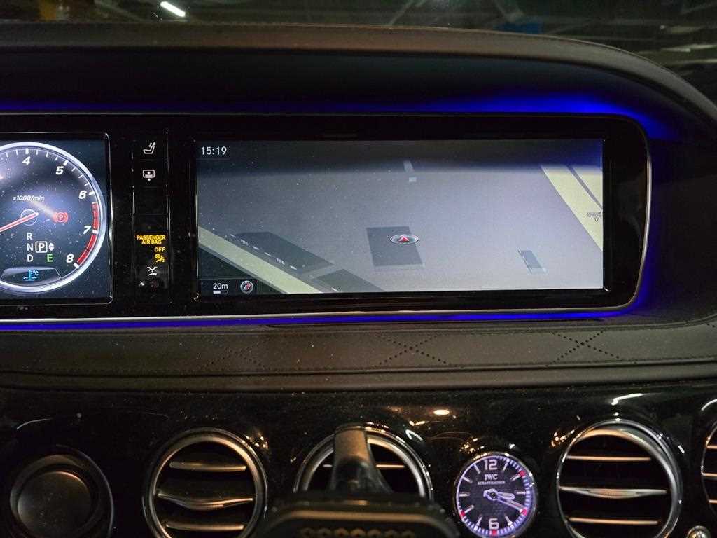 Mercedes Benz S Class - Vista 10
