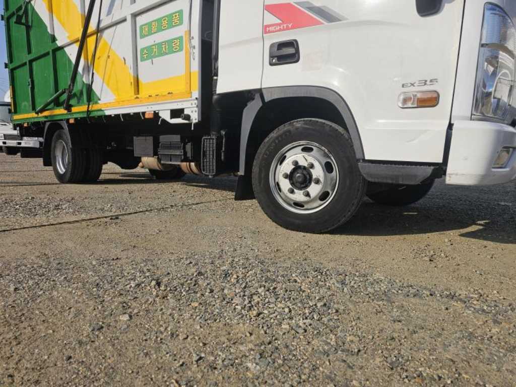 medium and large cargo Special - Vista 9