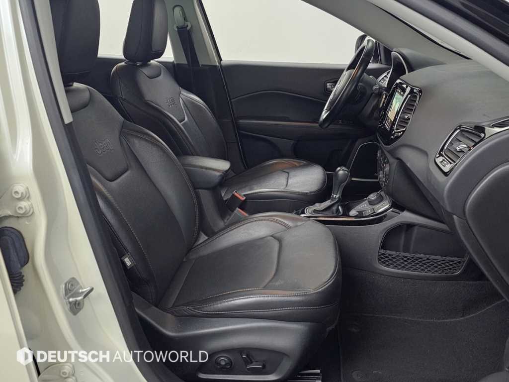 Jeep Compass - Vista 10