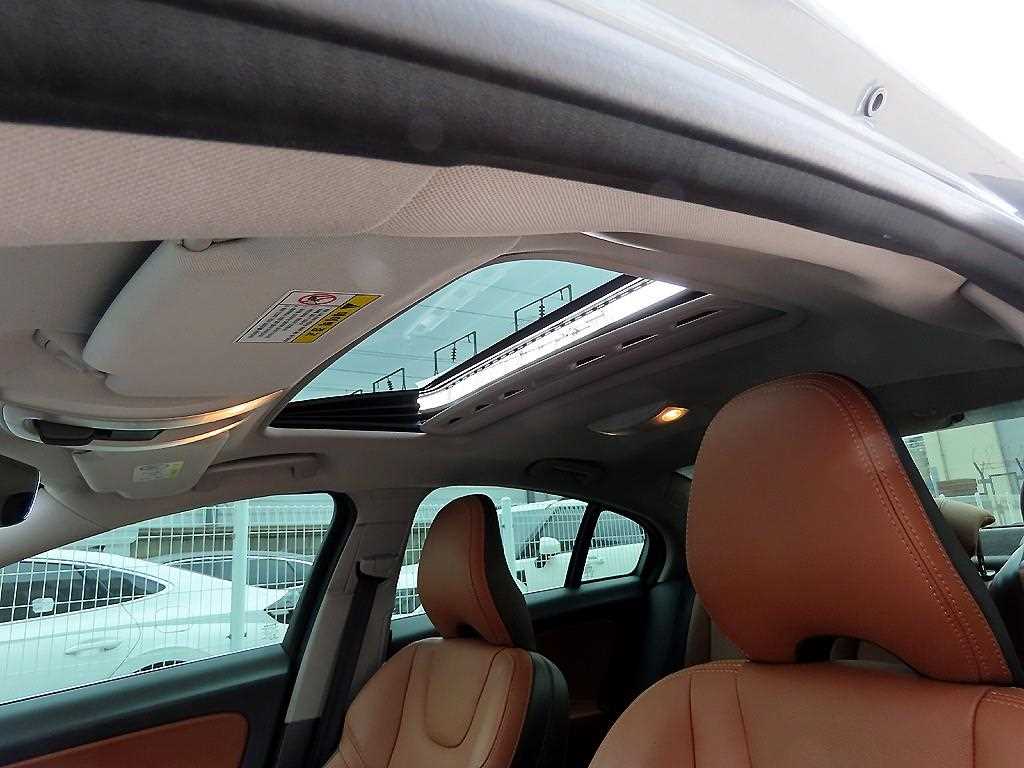 Volvo S60 2016 Gris - Importación desde Corea - HF Imports Iquique - Foto 17