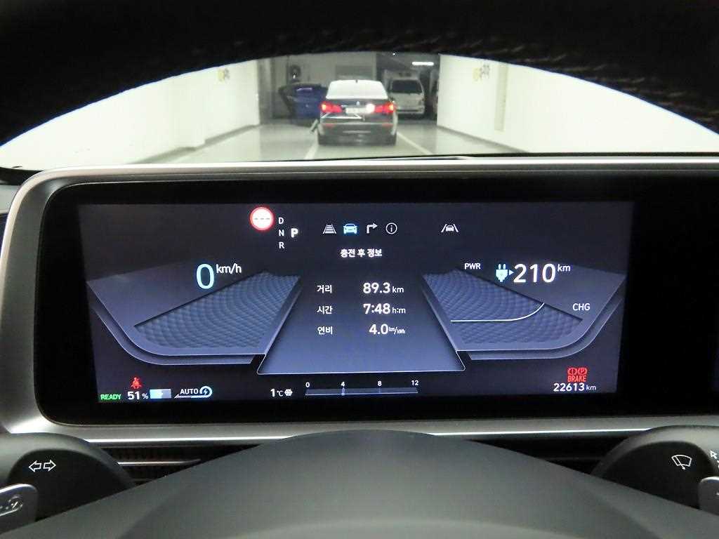 HYUNDAI Ioniq 6 - Vista 6