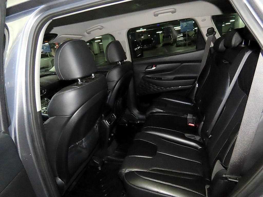 HYUNDAI Santa Fe - Vista 7