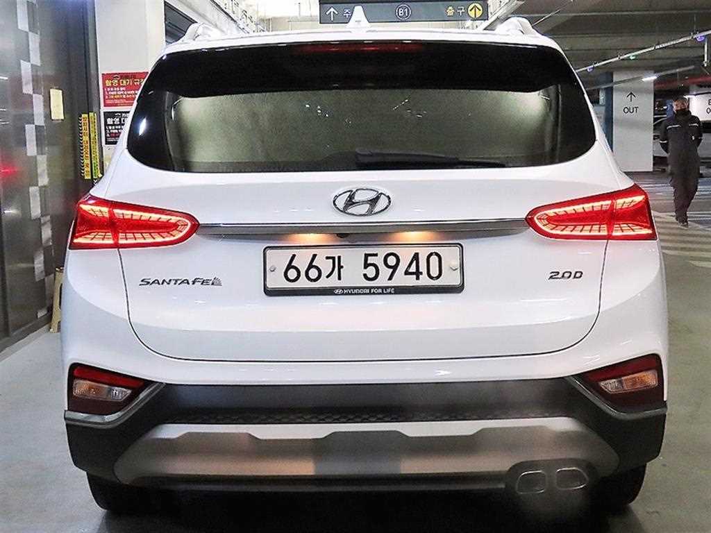 HYUNDAI Santa Fe - Vista 5