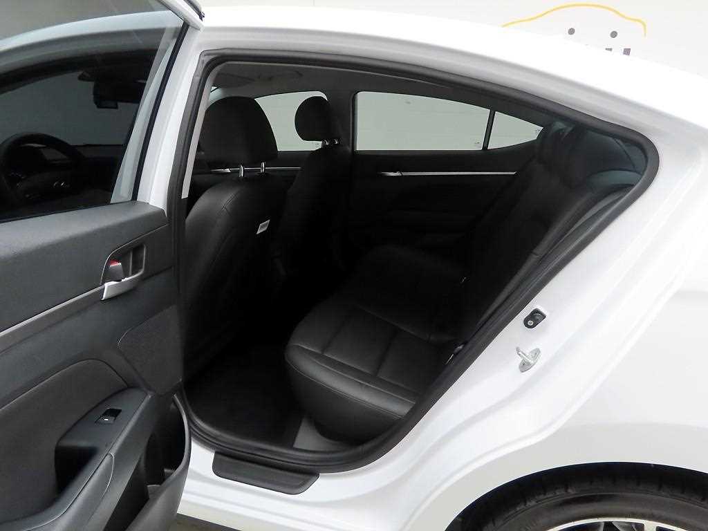 HYUNDAI Avante 2020 Blanco - Importación desde Corea - HF Imports Iquique - Foto 14