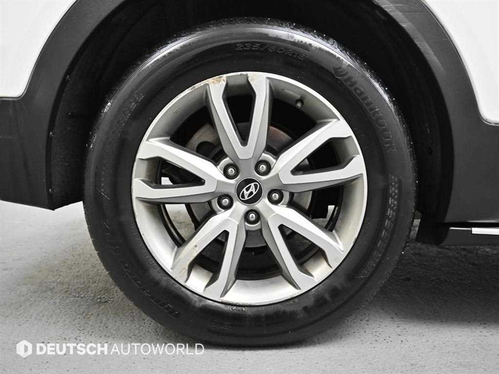 HYUNDAI Santa Fe - Vista 5