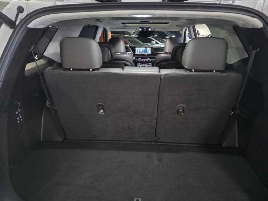 HYUNDAI Palisade - Vista 10