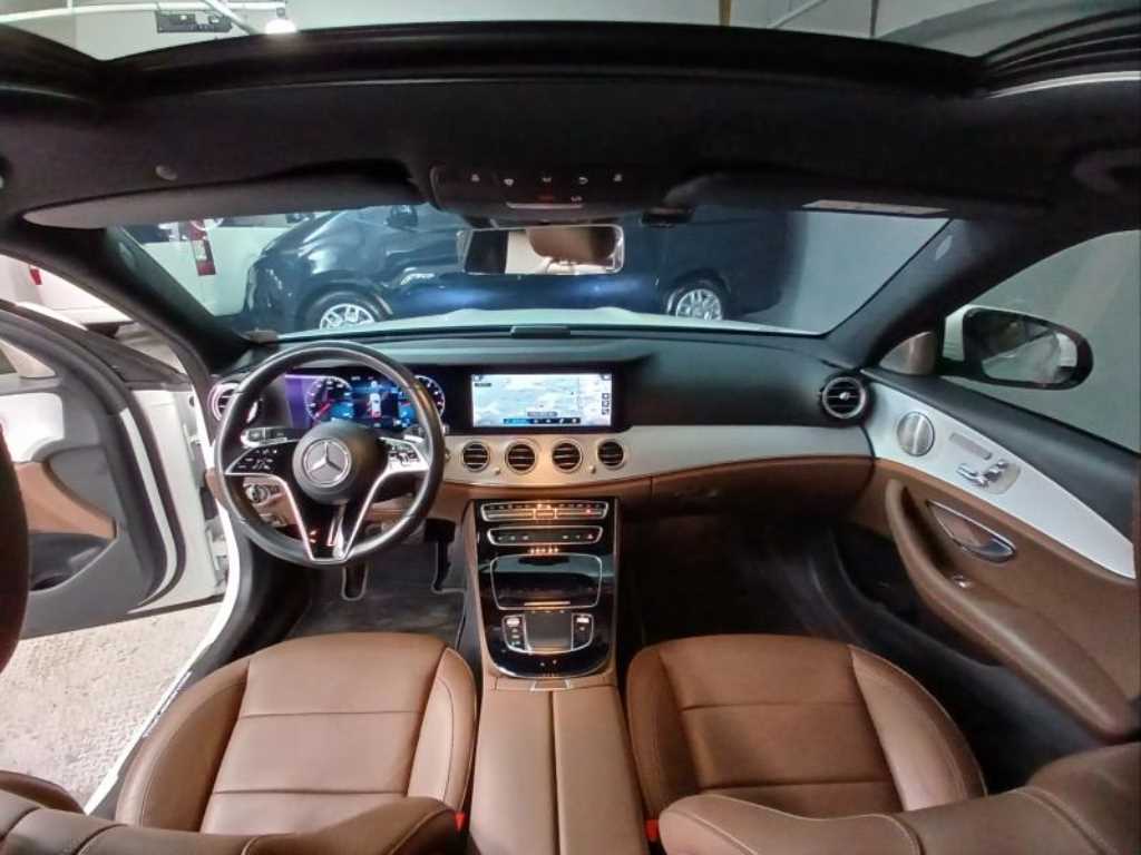 Mercedes Benz E class - Vista 6