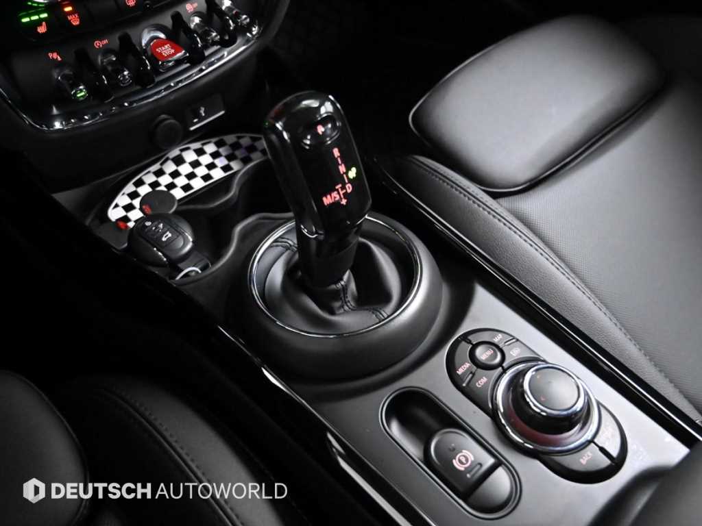 Mini Clubman - Vista 9