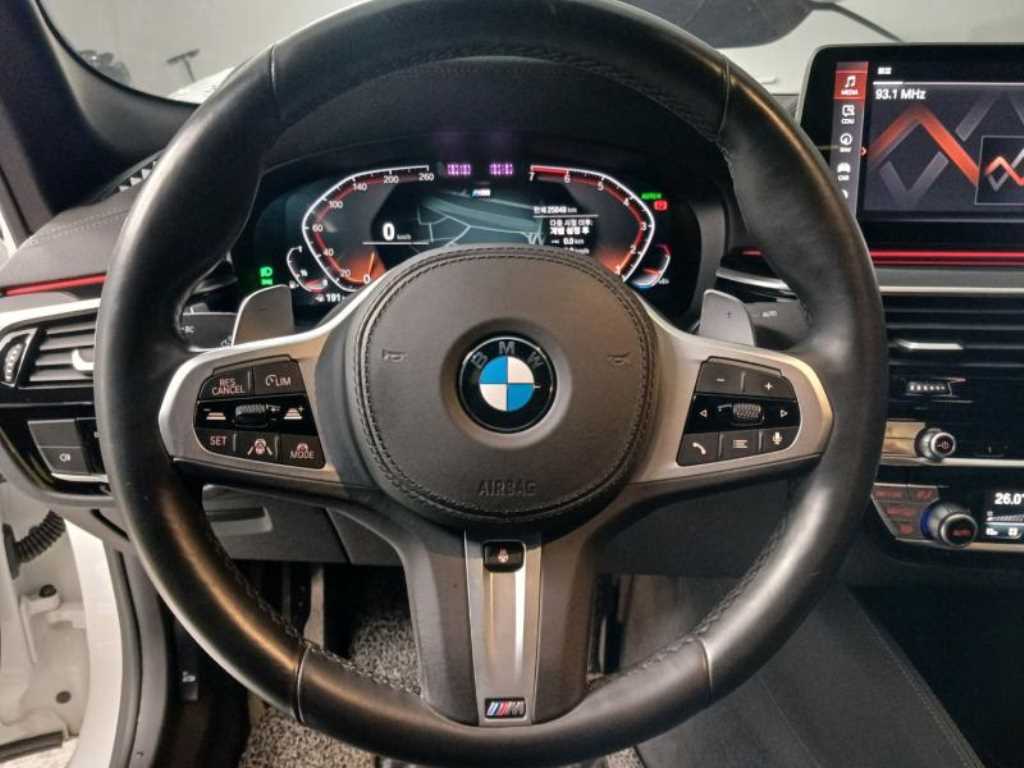 BMW 5 Series - Vista 11