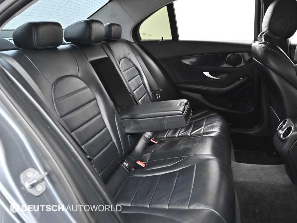 Mercedes Benz C Class - Vista 12