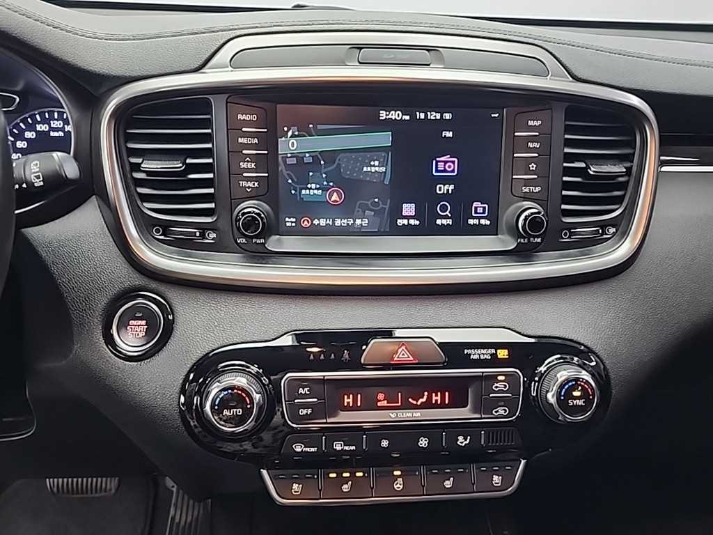 KIA Sorento - Vista 10