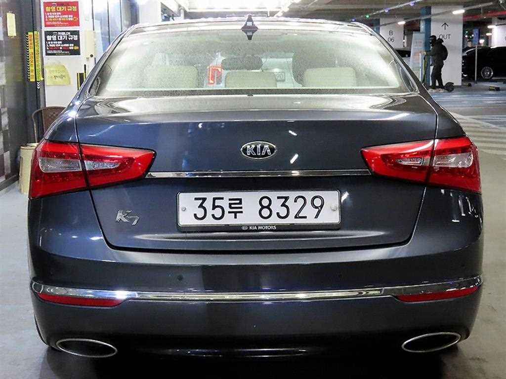 KIA K7 - Vista 5