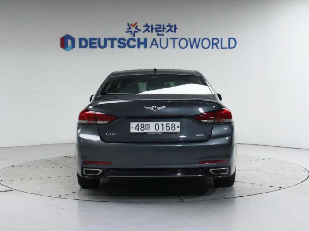 Genesis G80 - Vista 4