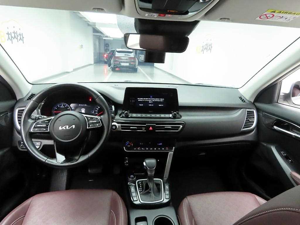 KIA Seltos - Vista 6