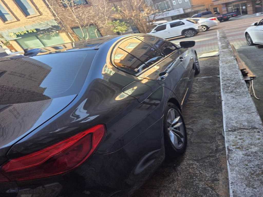 BMW 5 Series - Vista 2