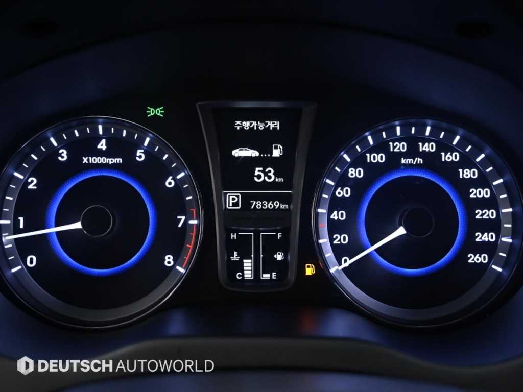 HYUNDAI Grandeur - Vista 8