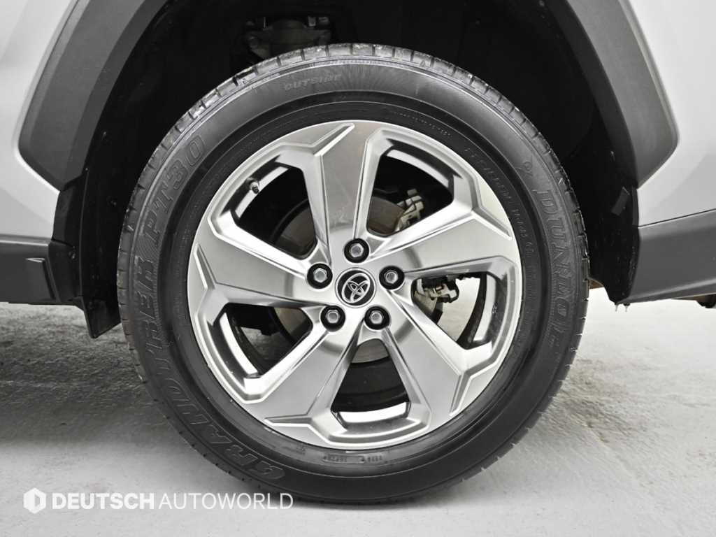 Toyota RAV4 - Vista 5