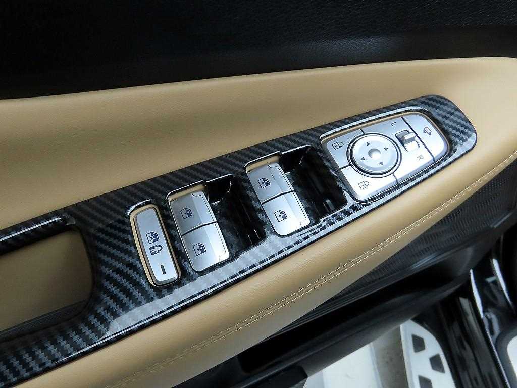 HYUNDAI Santa Fe - Vista 12