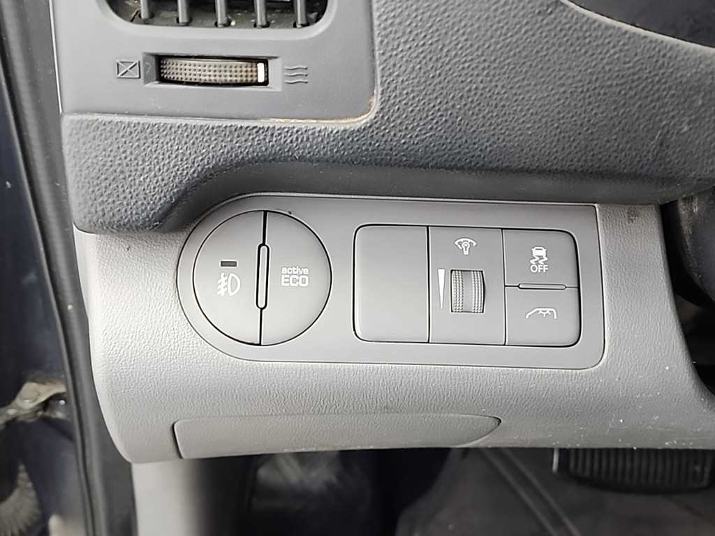 HYUNDAI Starex 2017 Gris - Importación desde Corea - HF Imports Iquique - Foto 14